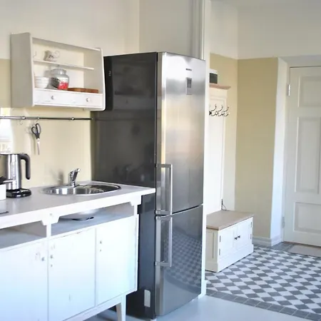 公寓 Airevaka Apartement